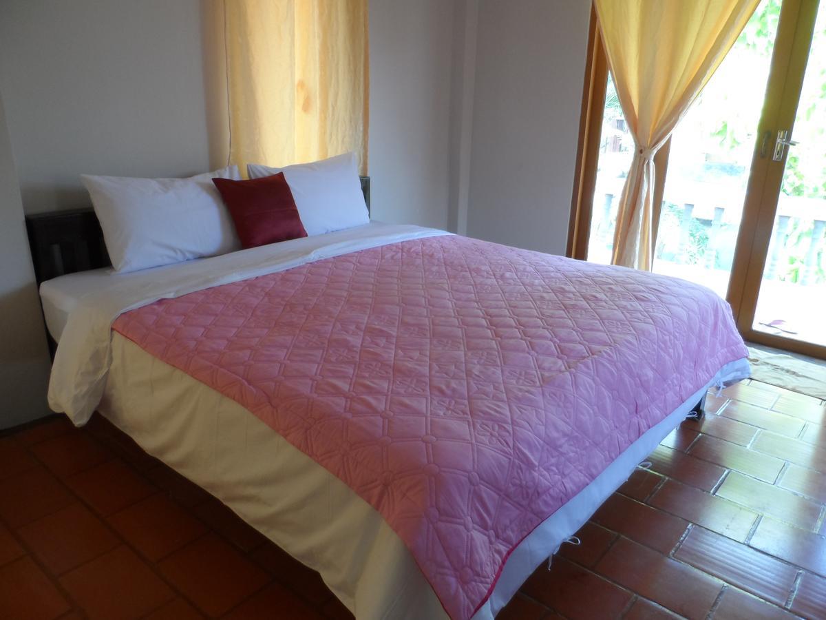 Arerayah Beach Resort Pranburi Kültér fotó